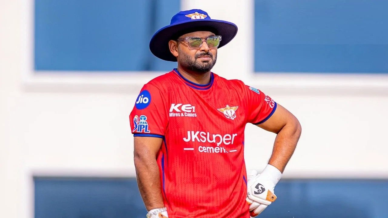Fans brutally trolled Rishabh Pant after leaving the captaincy of LSG.