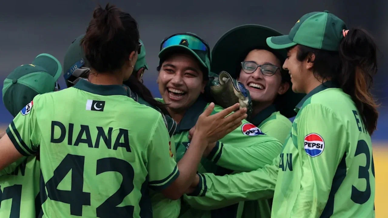 Muniba Ali takes charge while unveiling the Pakistan women’s team for the Sri Lanka tour